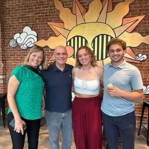 Meet your Posher, Ethan